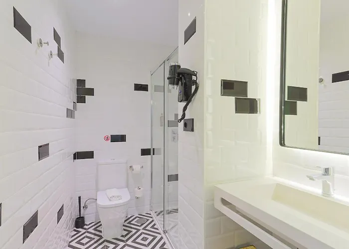 호텔 Madeinterranea 3*